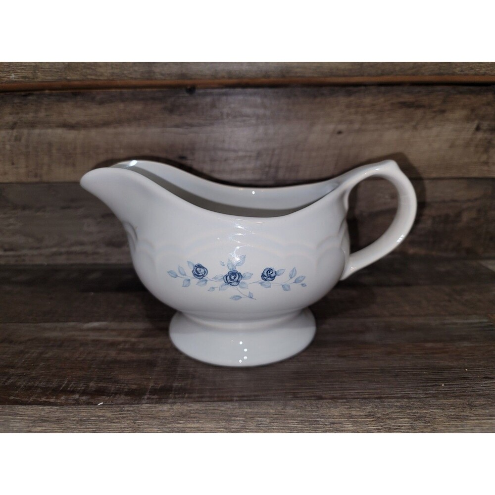 Pfaltzgraff Poetry Gravy Boat 436 Blue Floral Stoneware USA 1989–1996 Vintage
